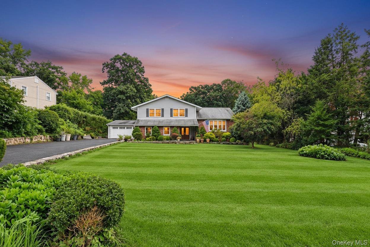 330 Lakeview ST, Mahopac, NY 10541