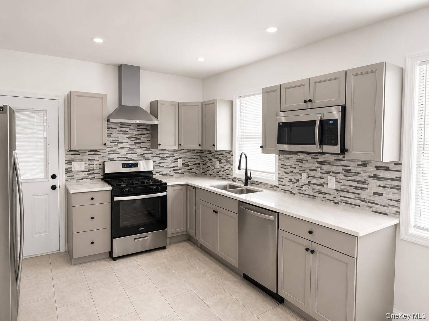 130 Elizabeth AVE, Hempstead, NY 11550