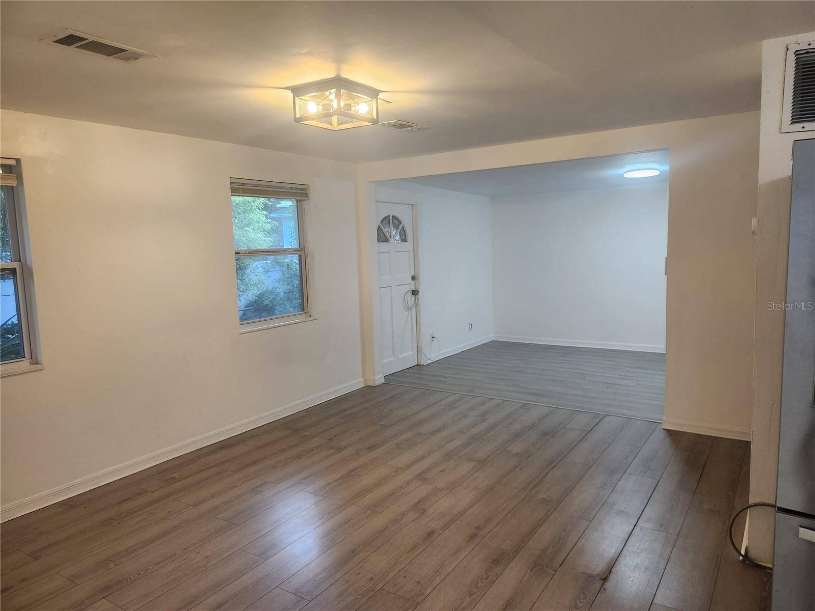 12727 N OLA AVE, Tampa, FL 33612