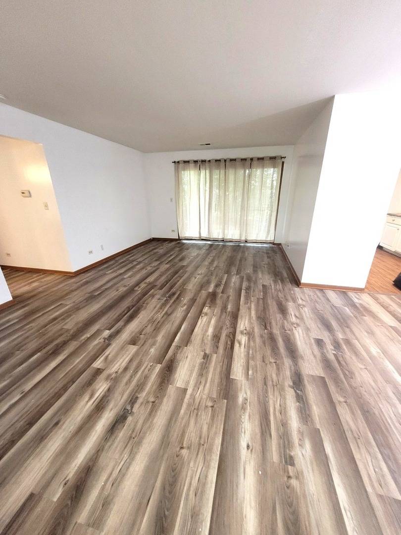 9303 Montgomery DR #154, Orland Park, IL 60462