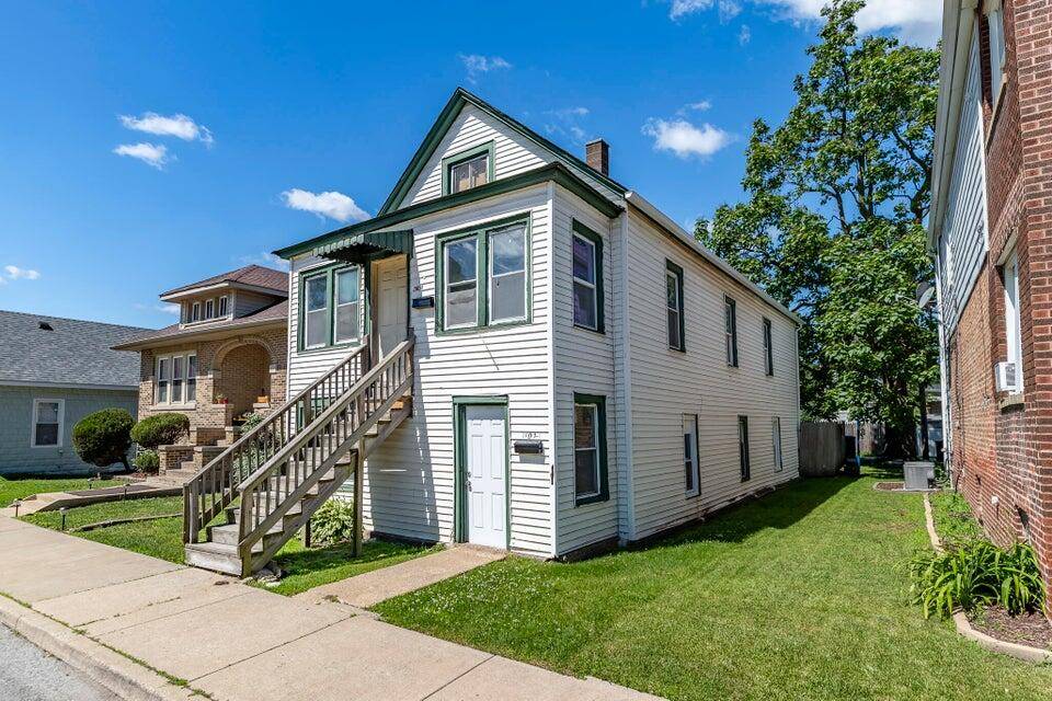 2604 Schrage Avenue #2, Whiting, IN 46394