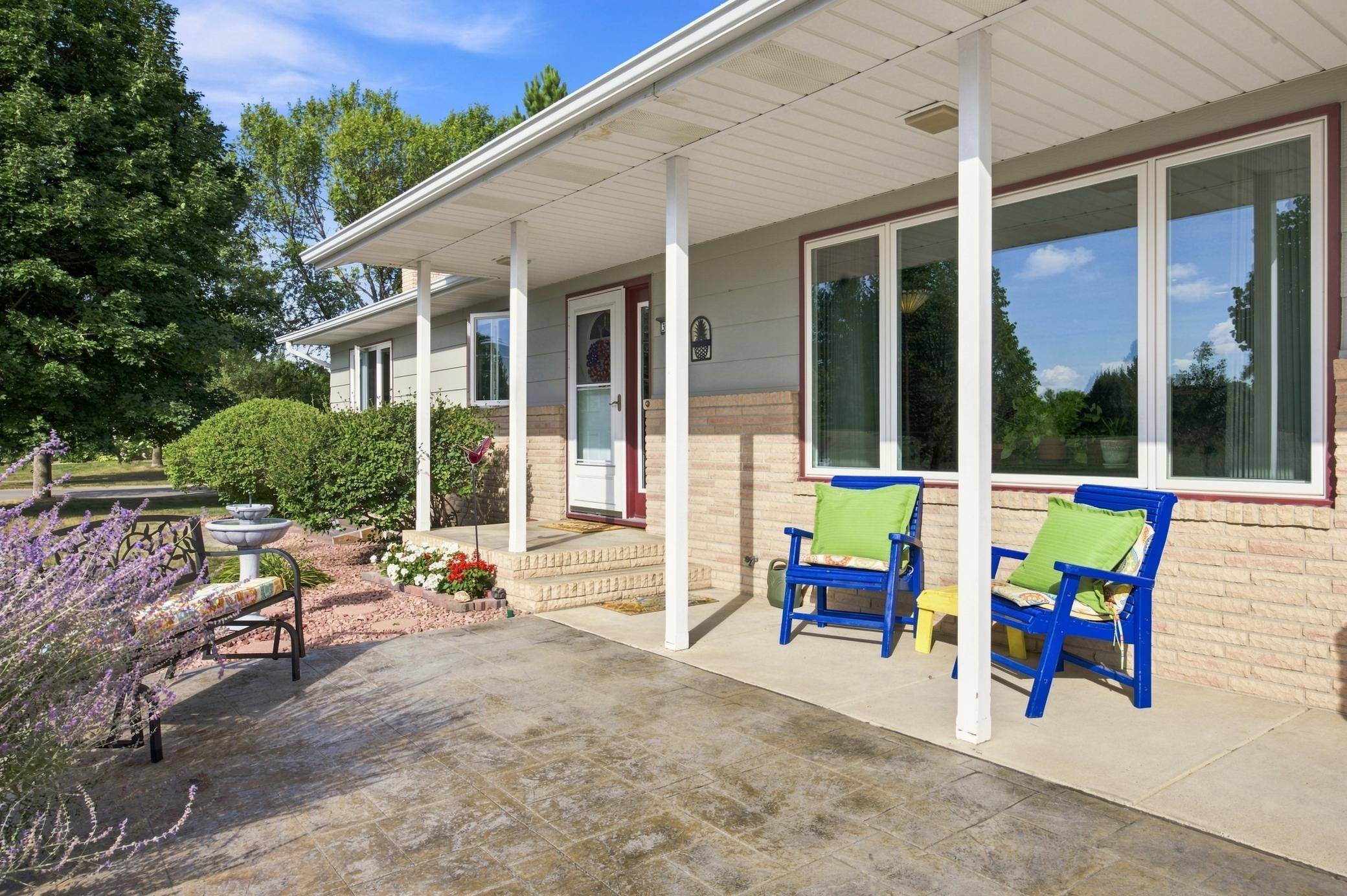3657 River DR S, Fargo, ND 58104