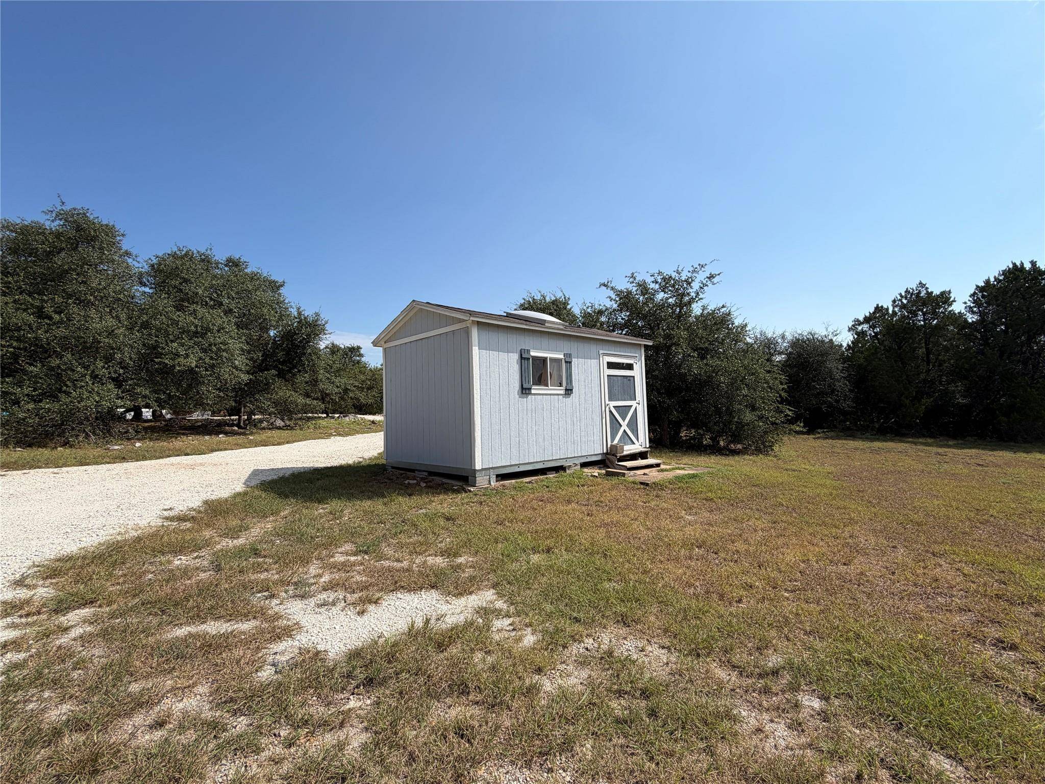 873 Lonesome TRL, Driftwood, TX 78619