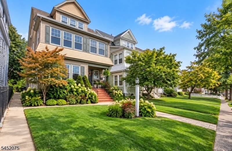 17 Mount Pleasant Ave, West Orange Twp., NJ 07052