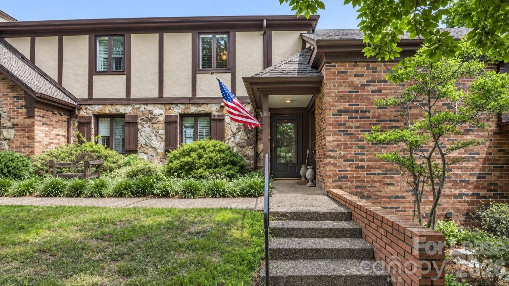 7014 Quail Hill RD, Charlotte, NC 28210
