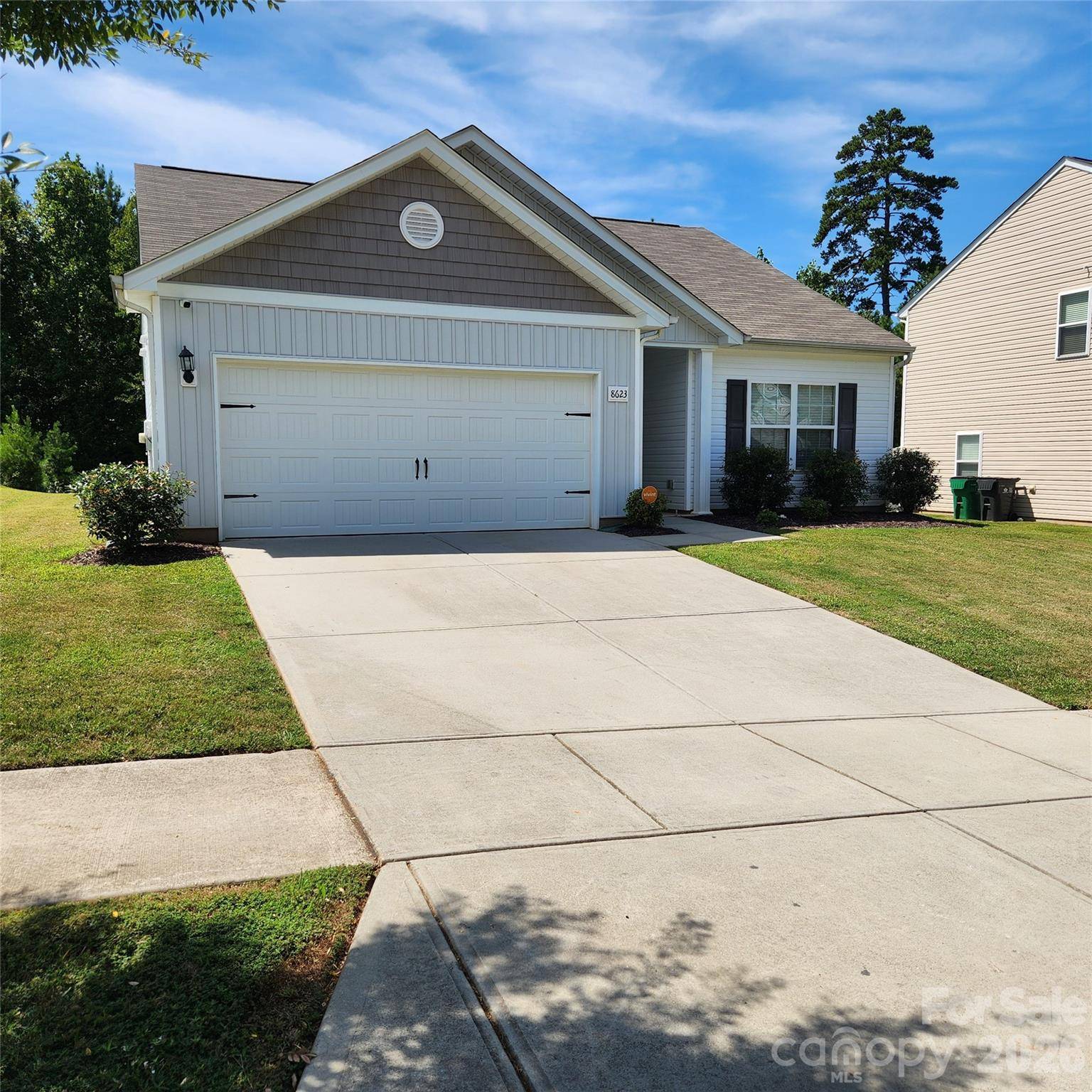 8623 Ballard Hills CT, Charlotte, NC 28215