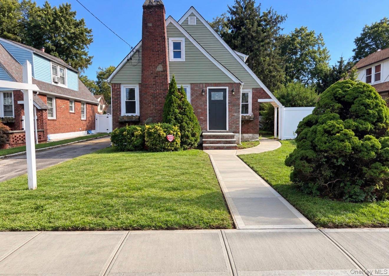 750 Wesley ST, Baldwin, NY 11510