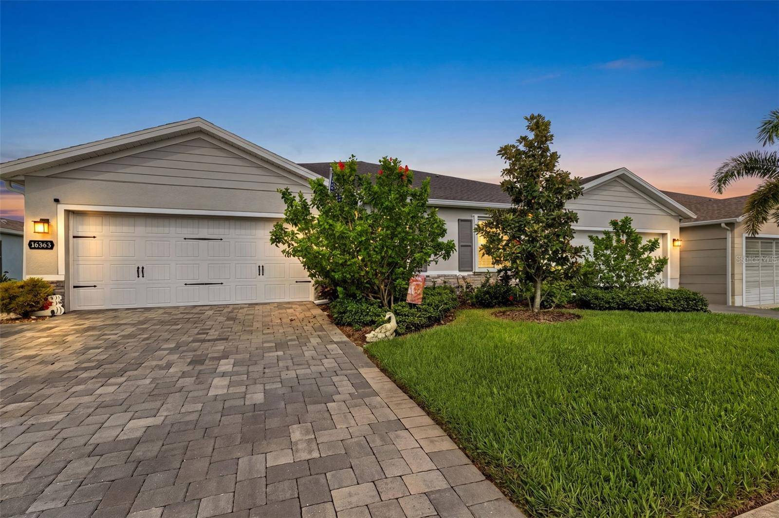 16363 COCONUT PALM DR, Port Charlotte, FL 33953