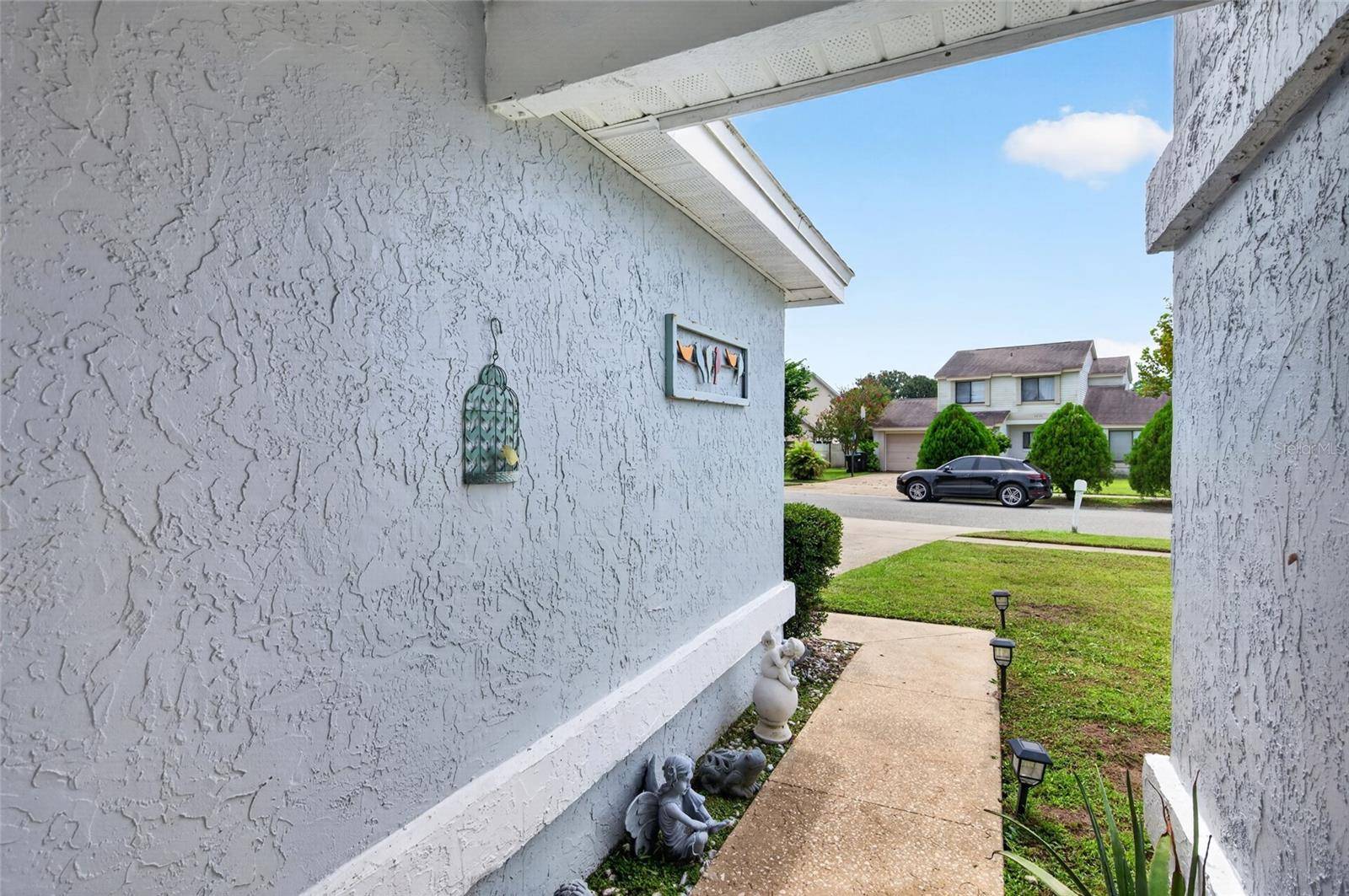 7825 SAPPHIRE LN, Orlando, FL 32822