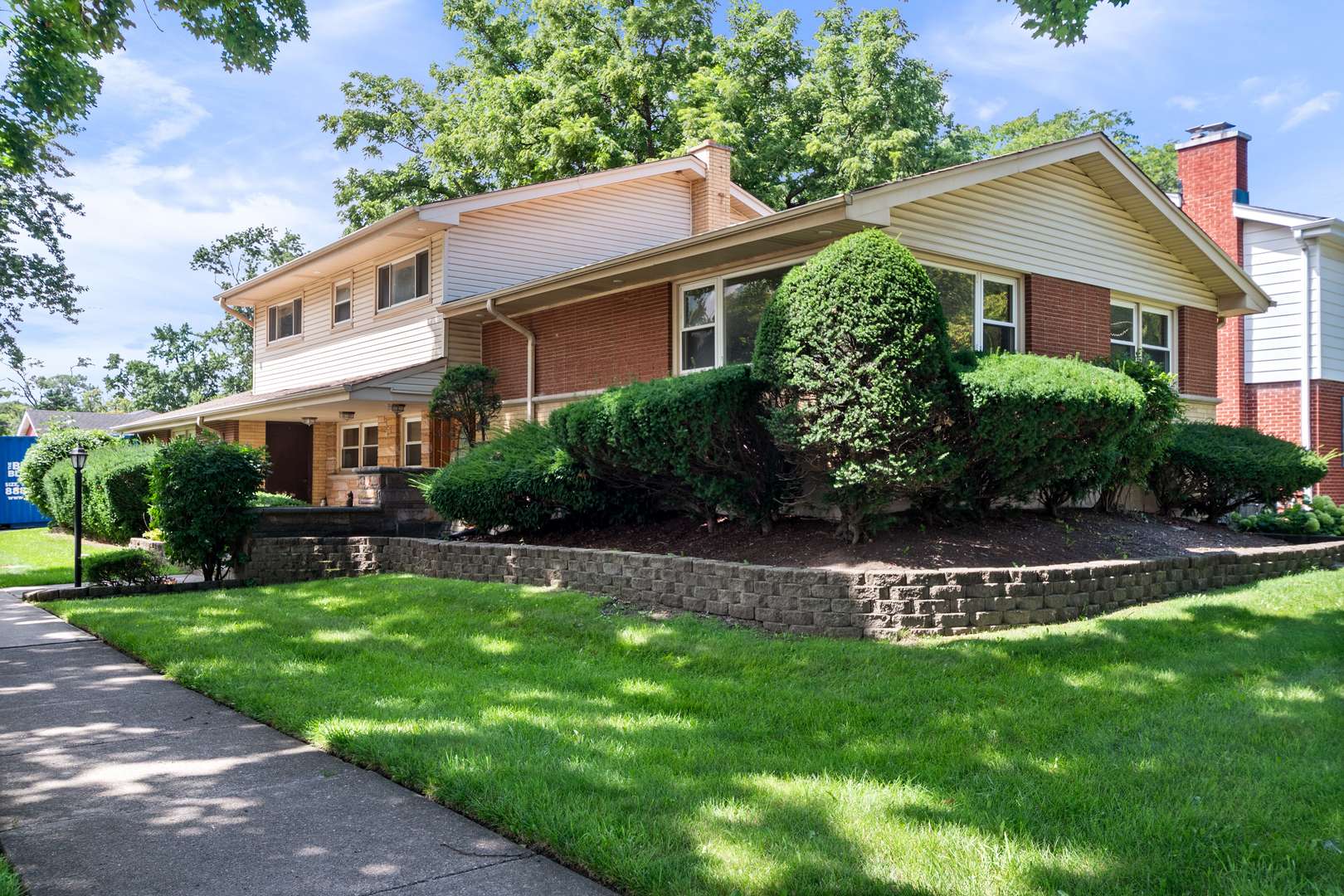 600 FLORENCE DR, Park Ridge, IL 60068