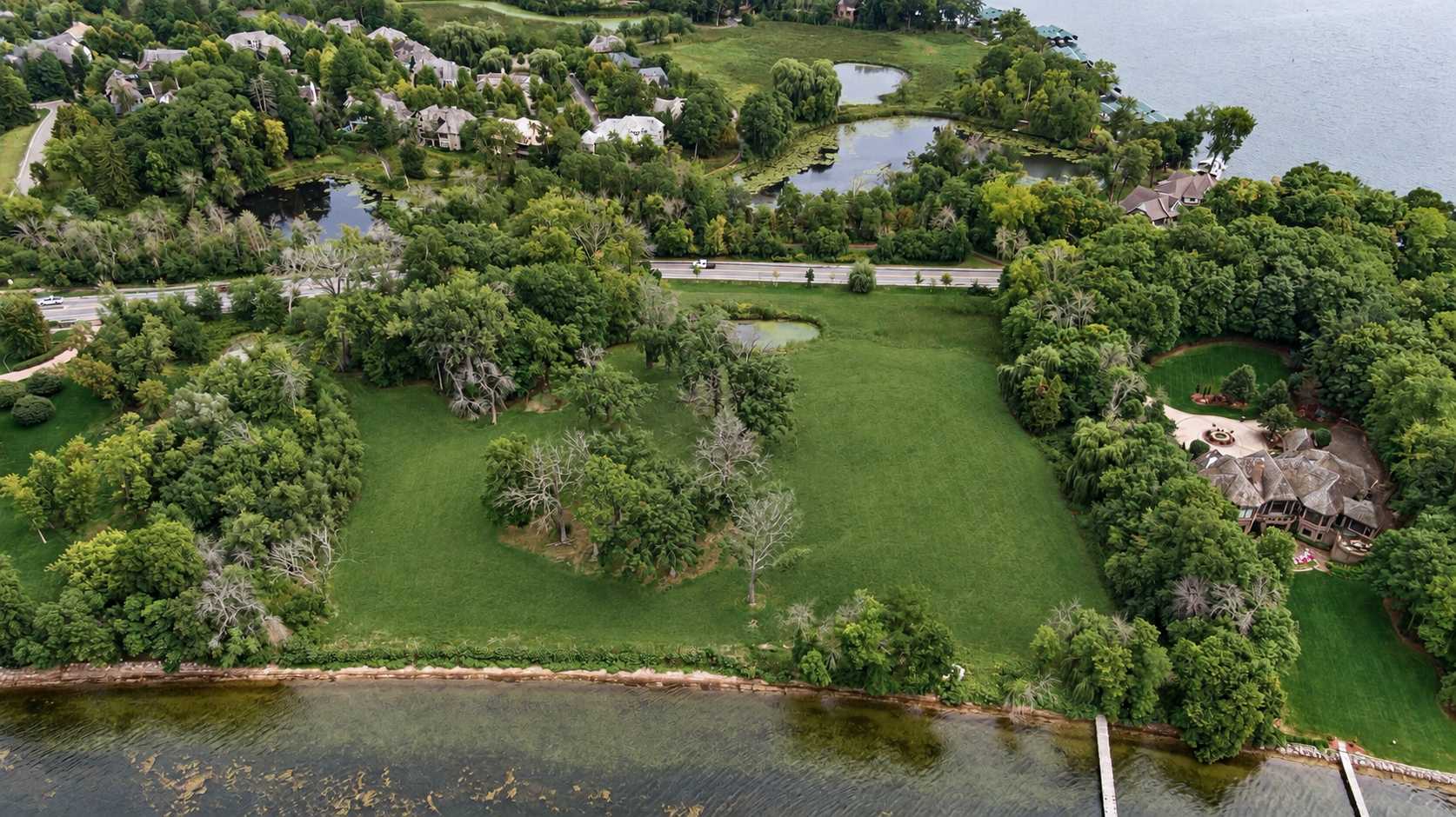 TBD Bushaway RD, Wayzata, MN 55391