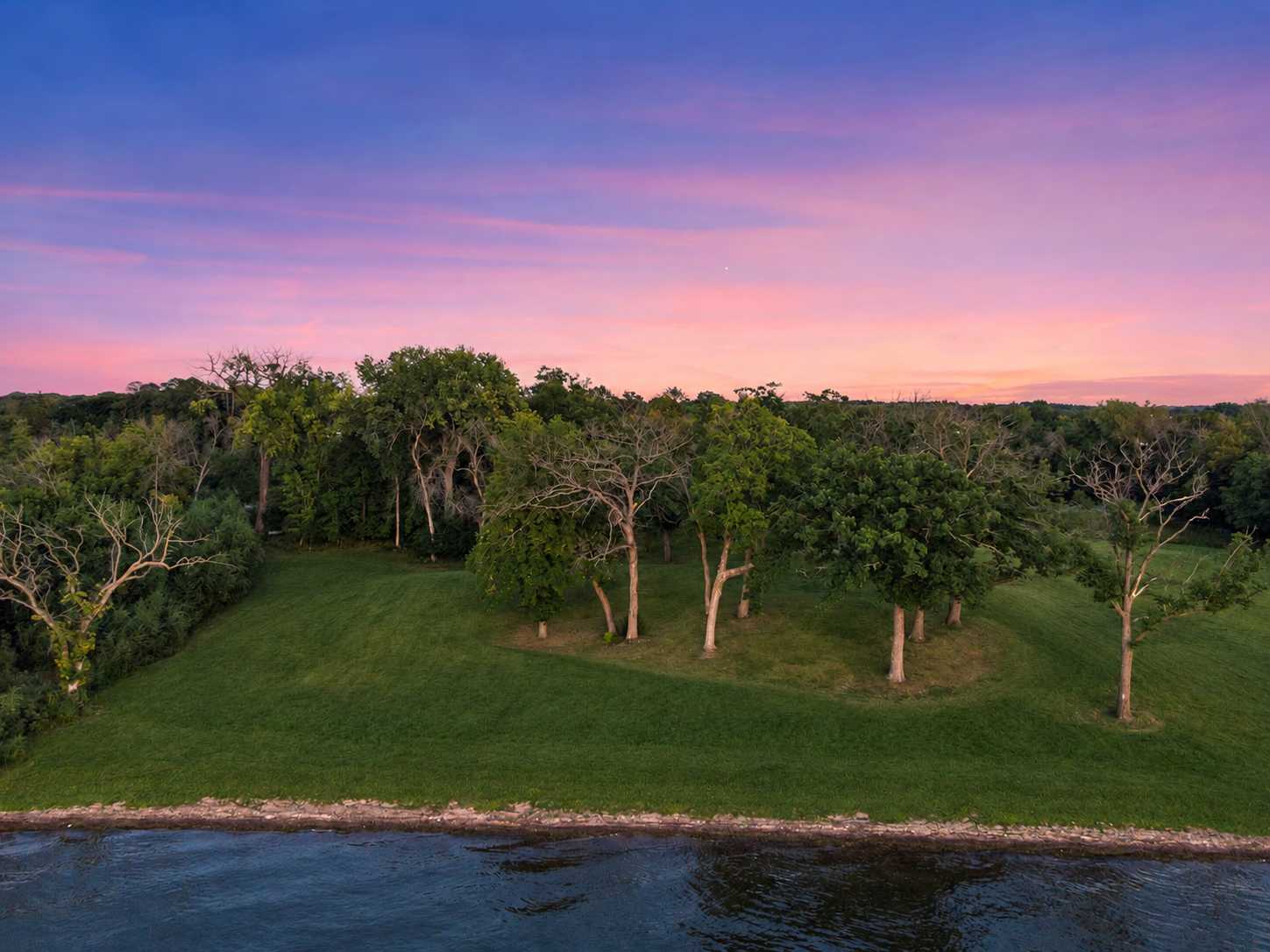 535 Bushaway RD, Wayzata, MN 55391