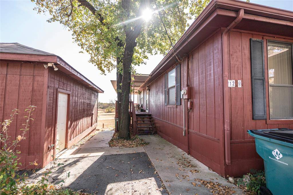 121 Fairway Drive, Nocona, TX 76255