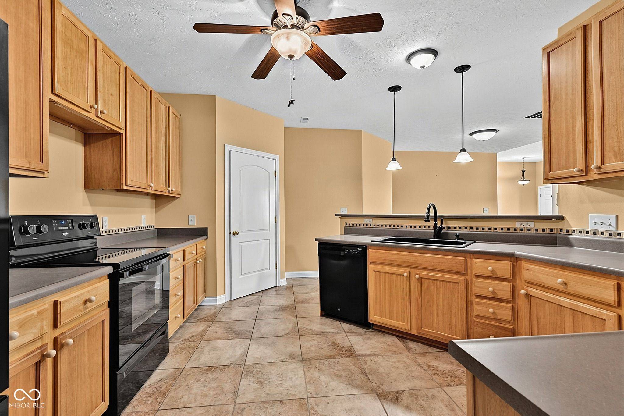 4003 Storrow WAY, Westfield, IN 46062