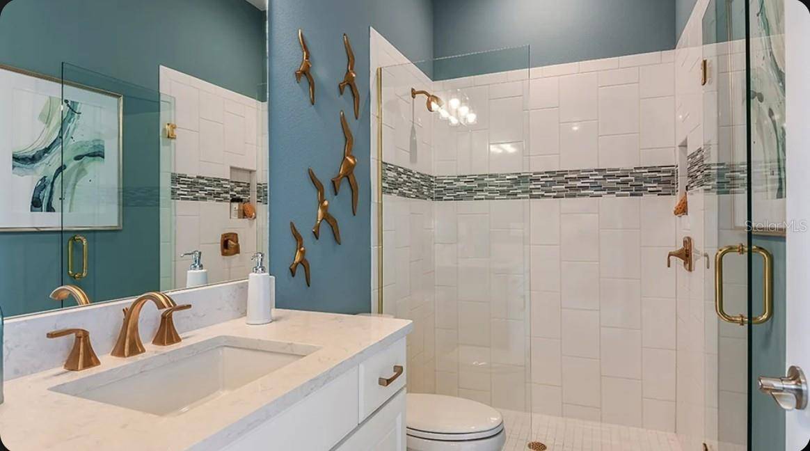 3258 ALBA CIR, Bradenton, FL 34211