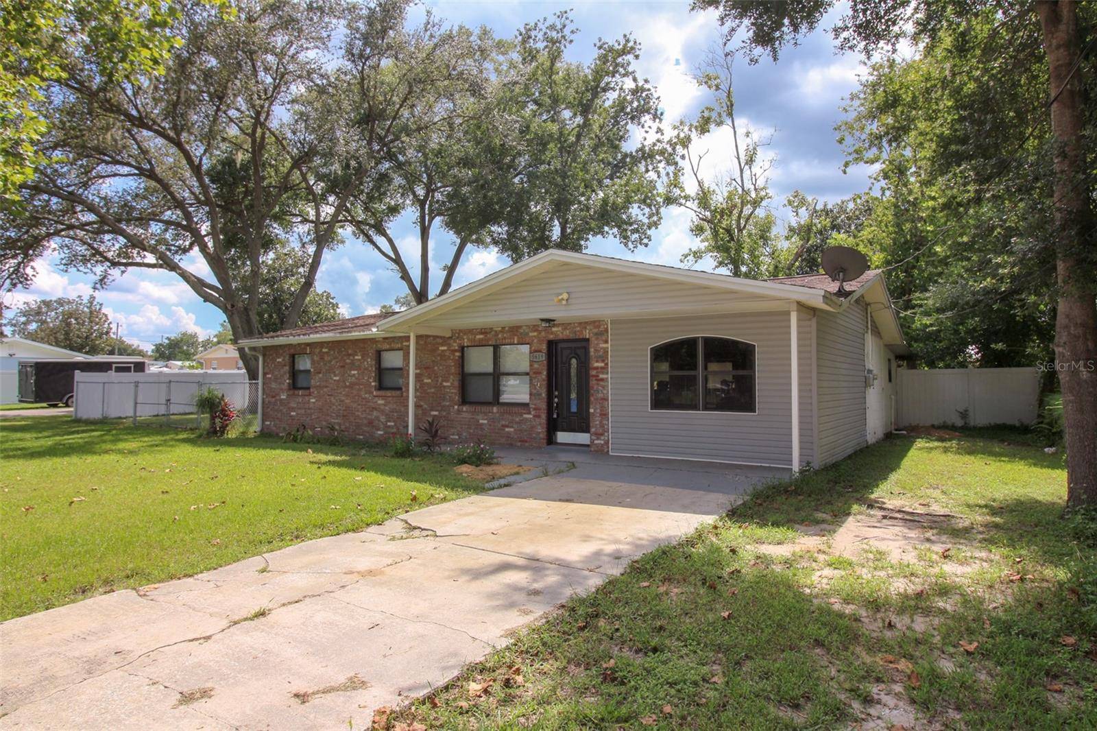 5619 6TH ST SE, Highland City, FL 33846