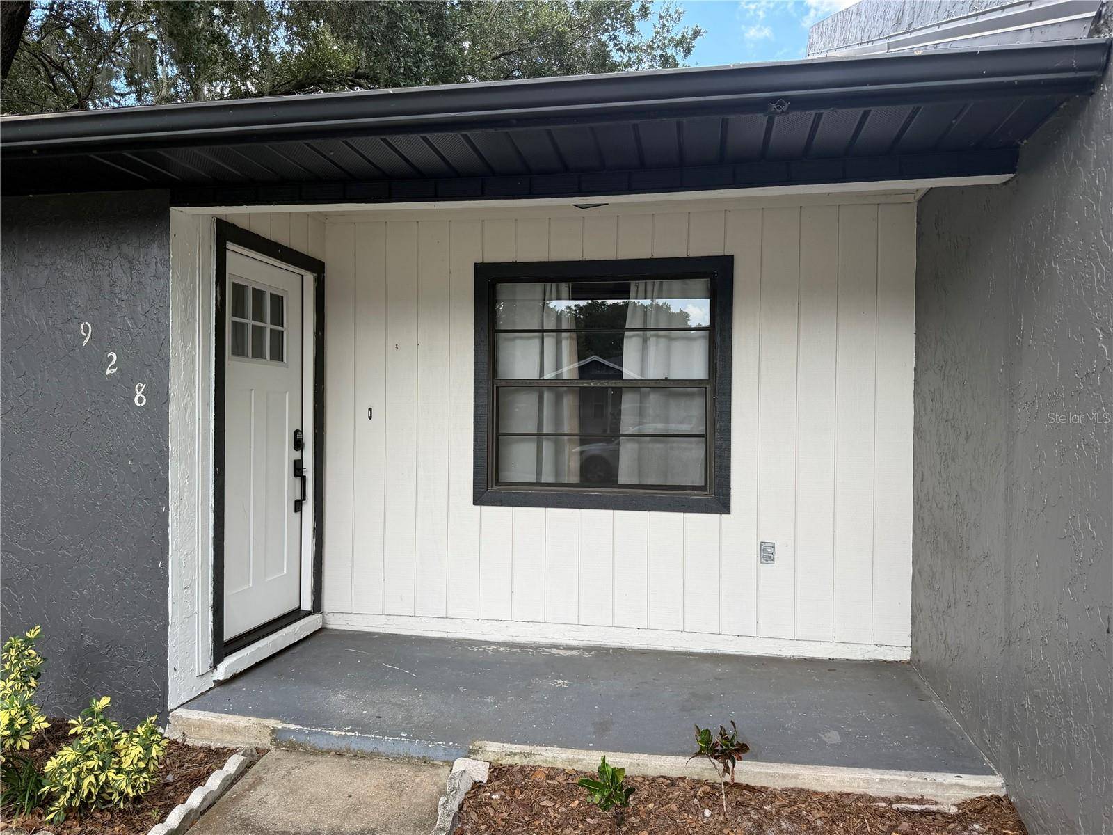 928 WINNIE LN, Lakeland, FL 33813
