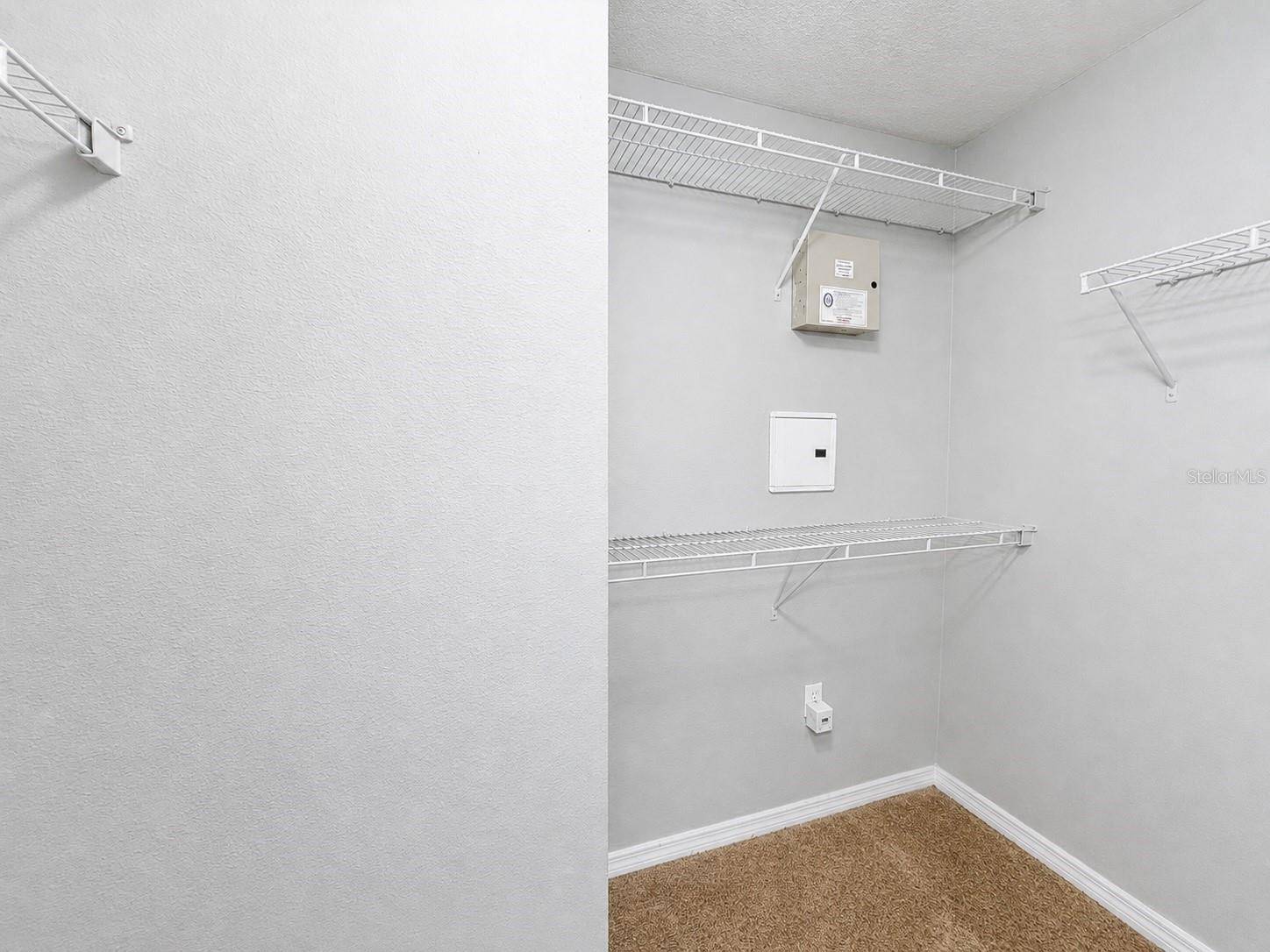11525 DECLARATION DR, Tampa, FL 33635