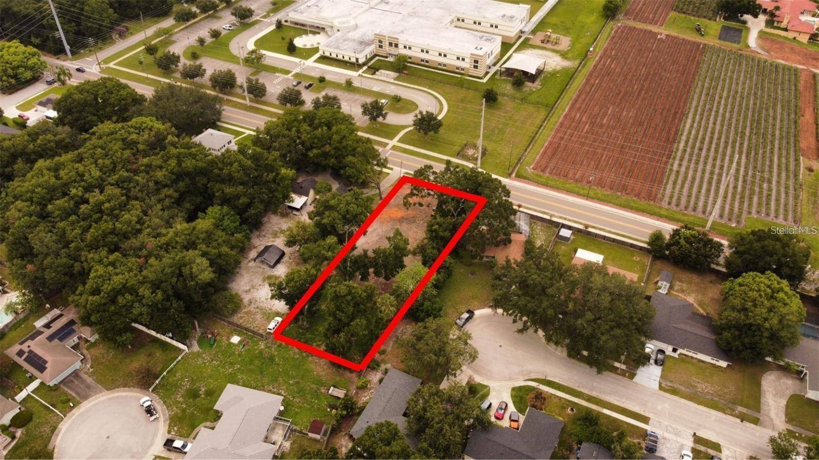 307 E ORLANDO AVE, Ocoee, FL 34761