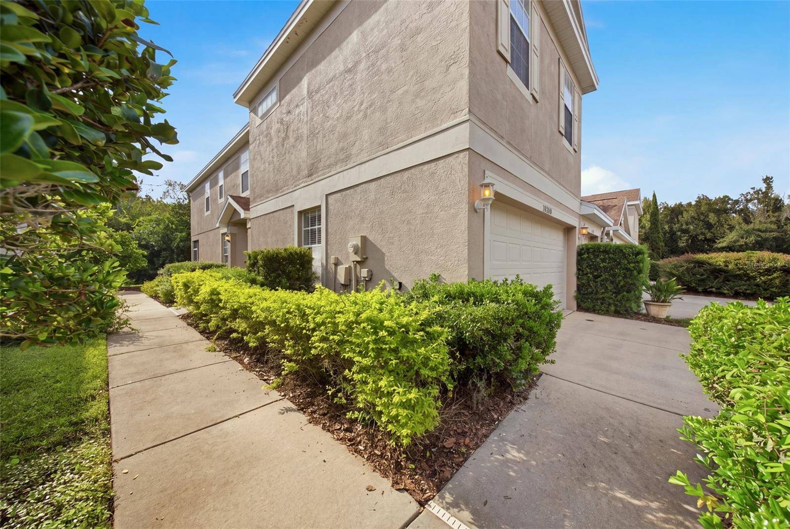 10360 HERON KEY WAY, Tampa, FL 33625