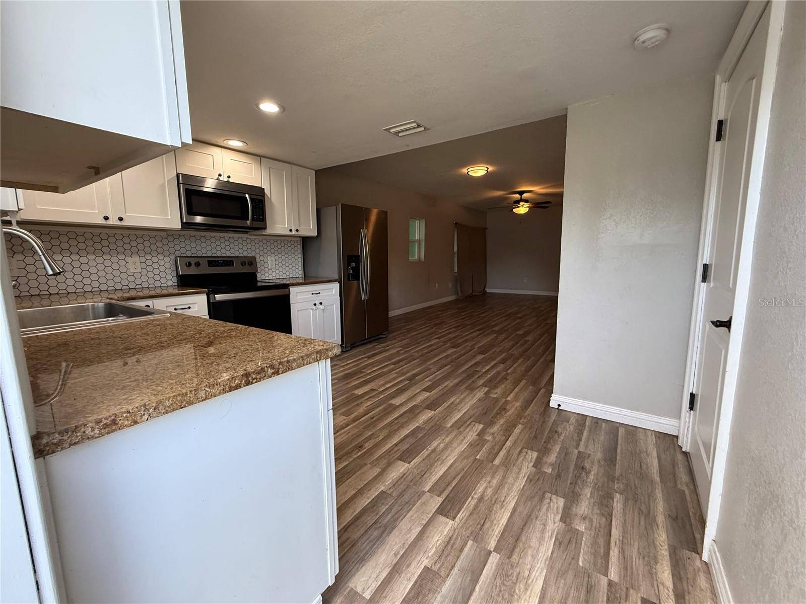 1109 N GORDON ST, Plant City, FL 33563