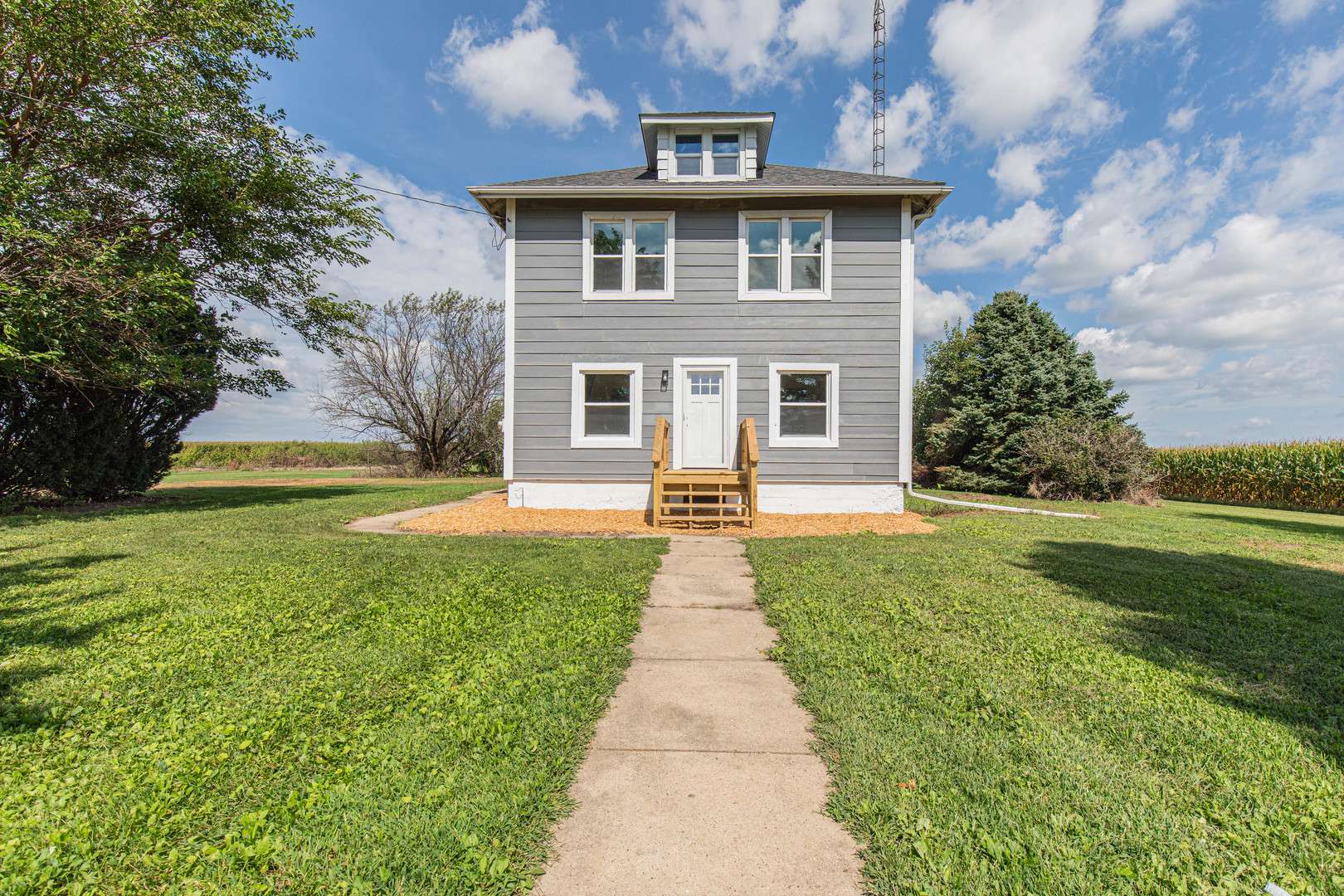 30831 2400 North AVE, Lamoille, IL 61330