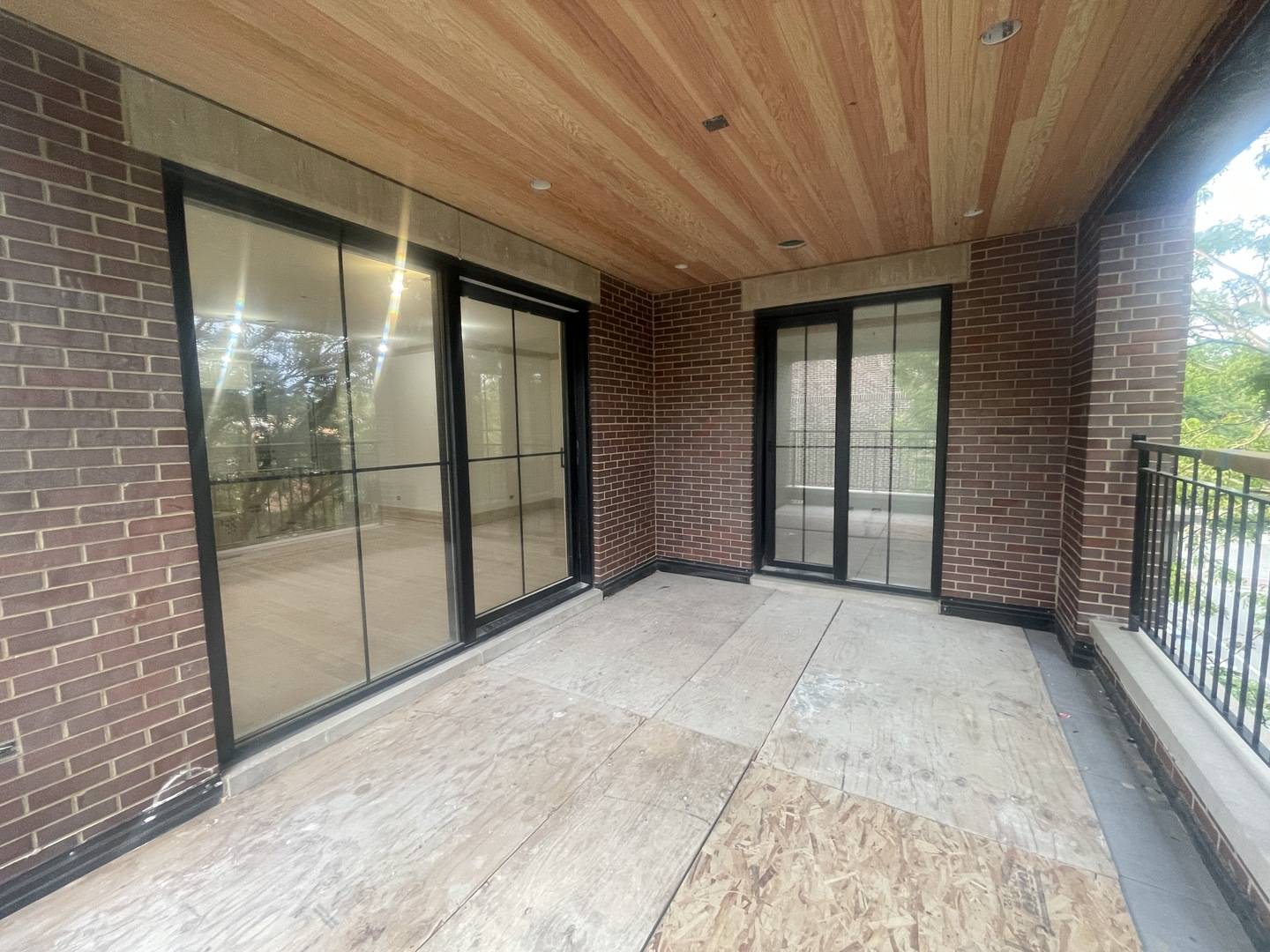 4913 N Damen AVE #3, Chicago, IL 60625