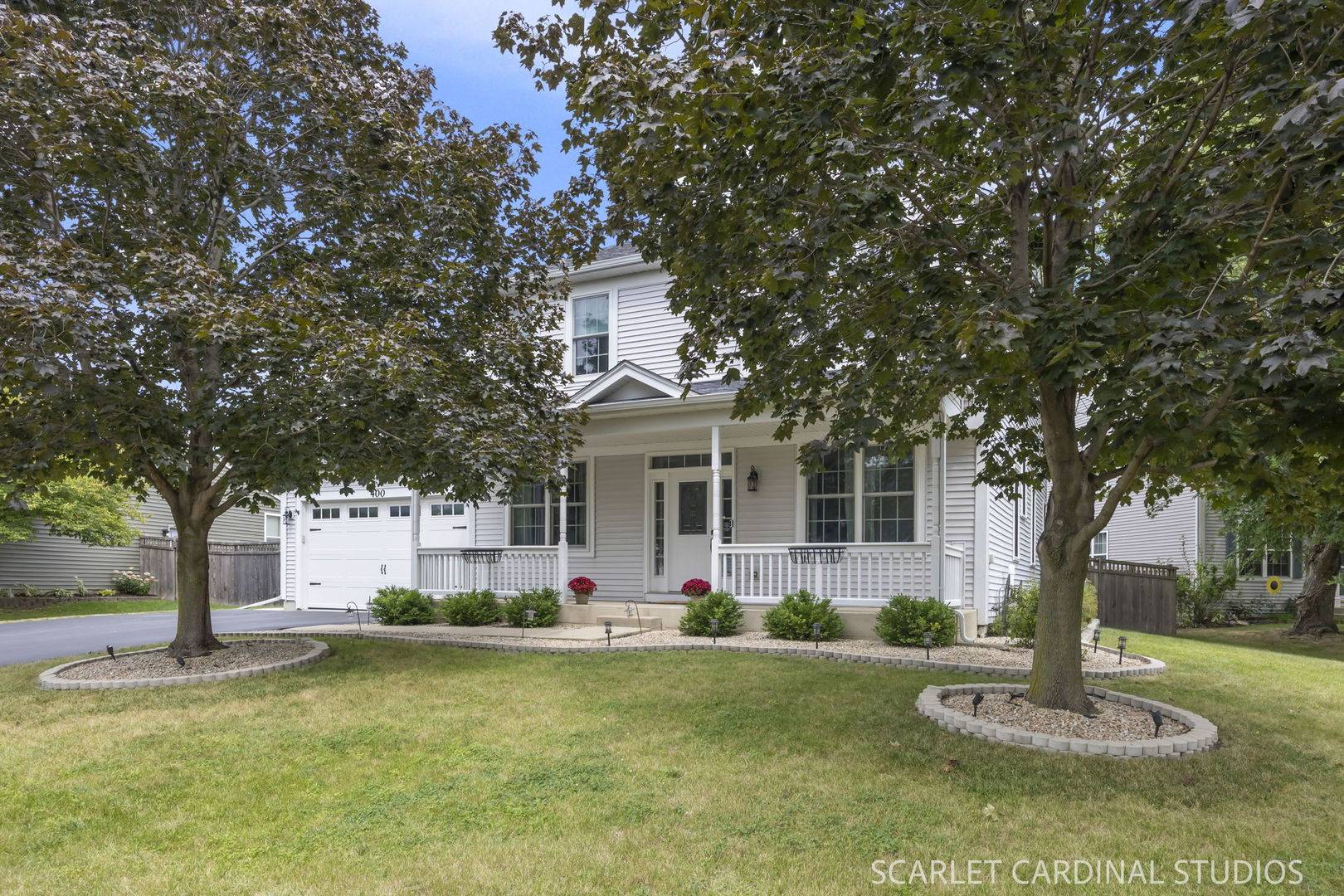400 Kensington DR, Oswego, IL 60543