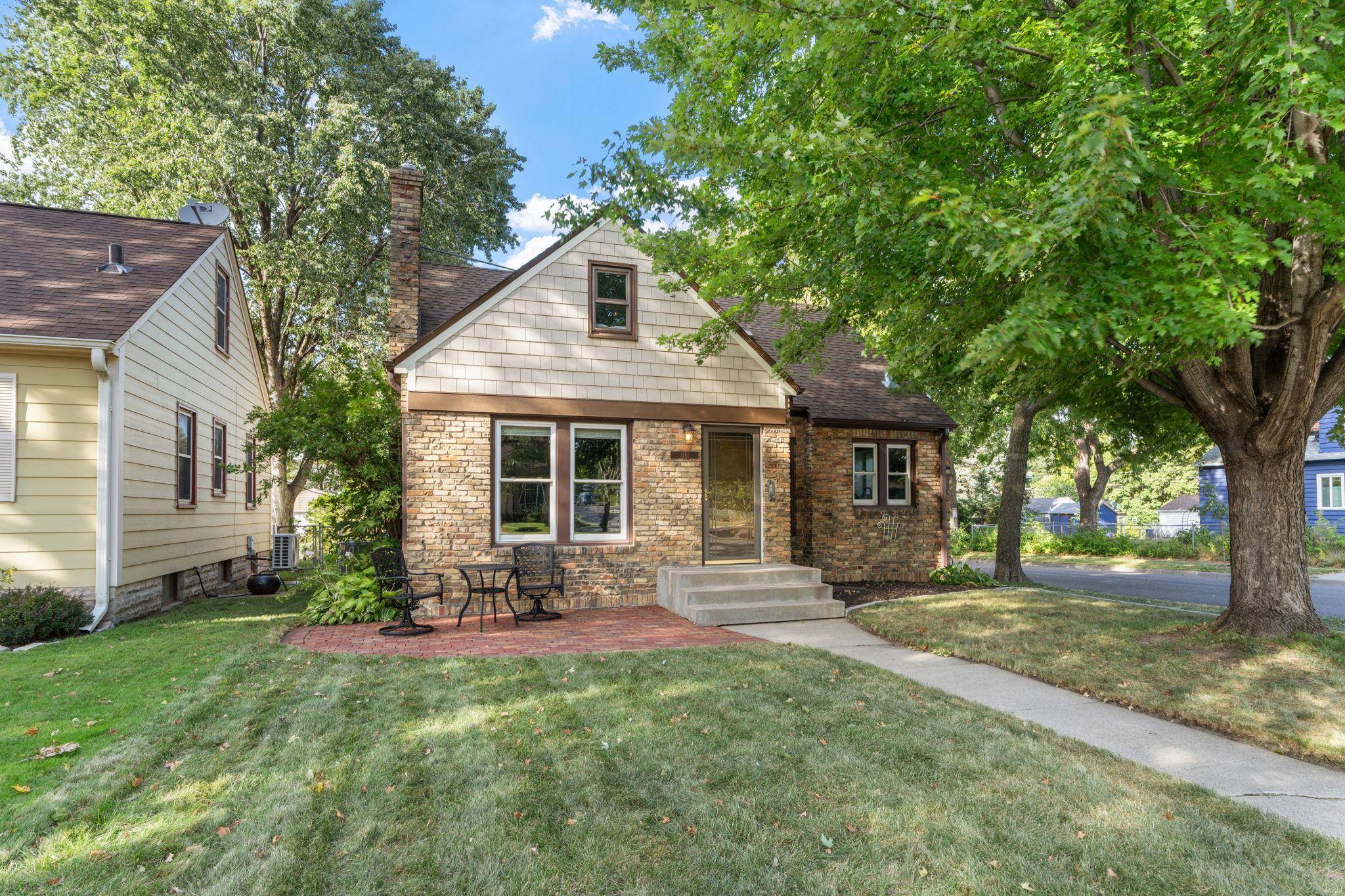 1161 Van Buren AVE, Saint Paul, MN 55104