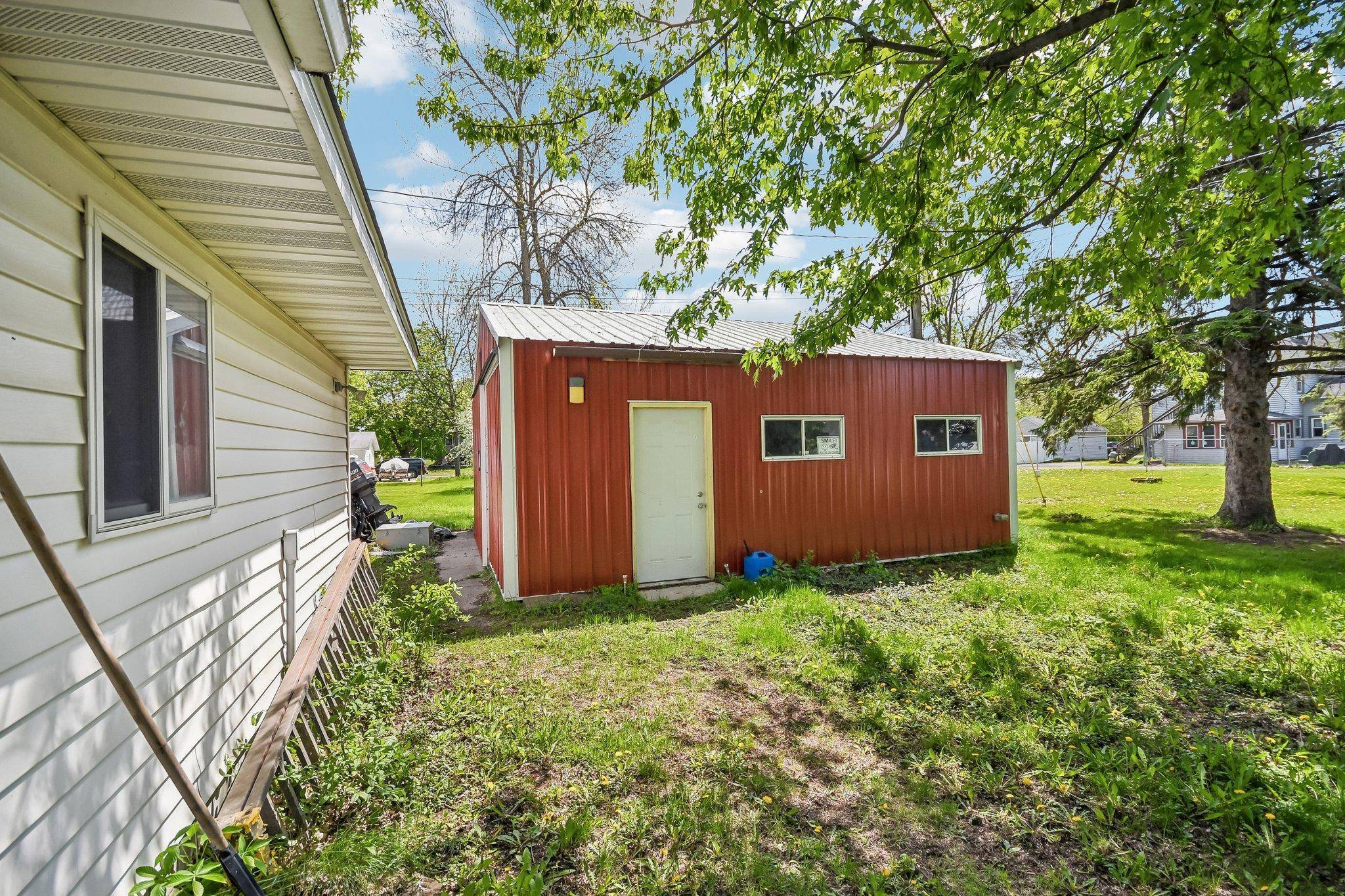 350 S Bremer AVE, Rush City, MN 55069