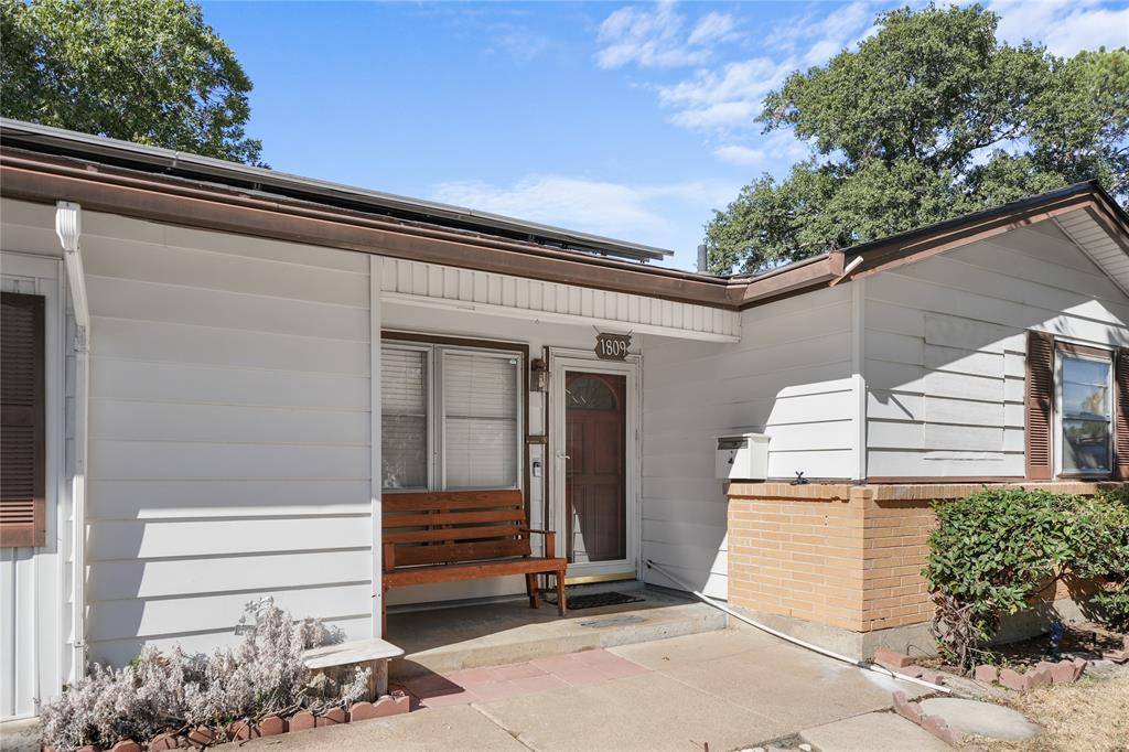 1809 Anderson Street, Irving, TX 75062