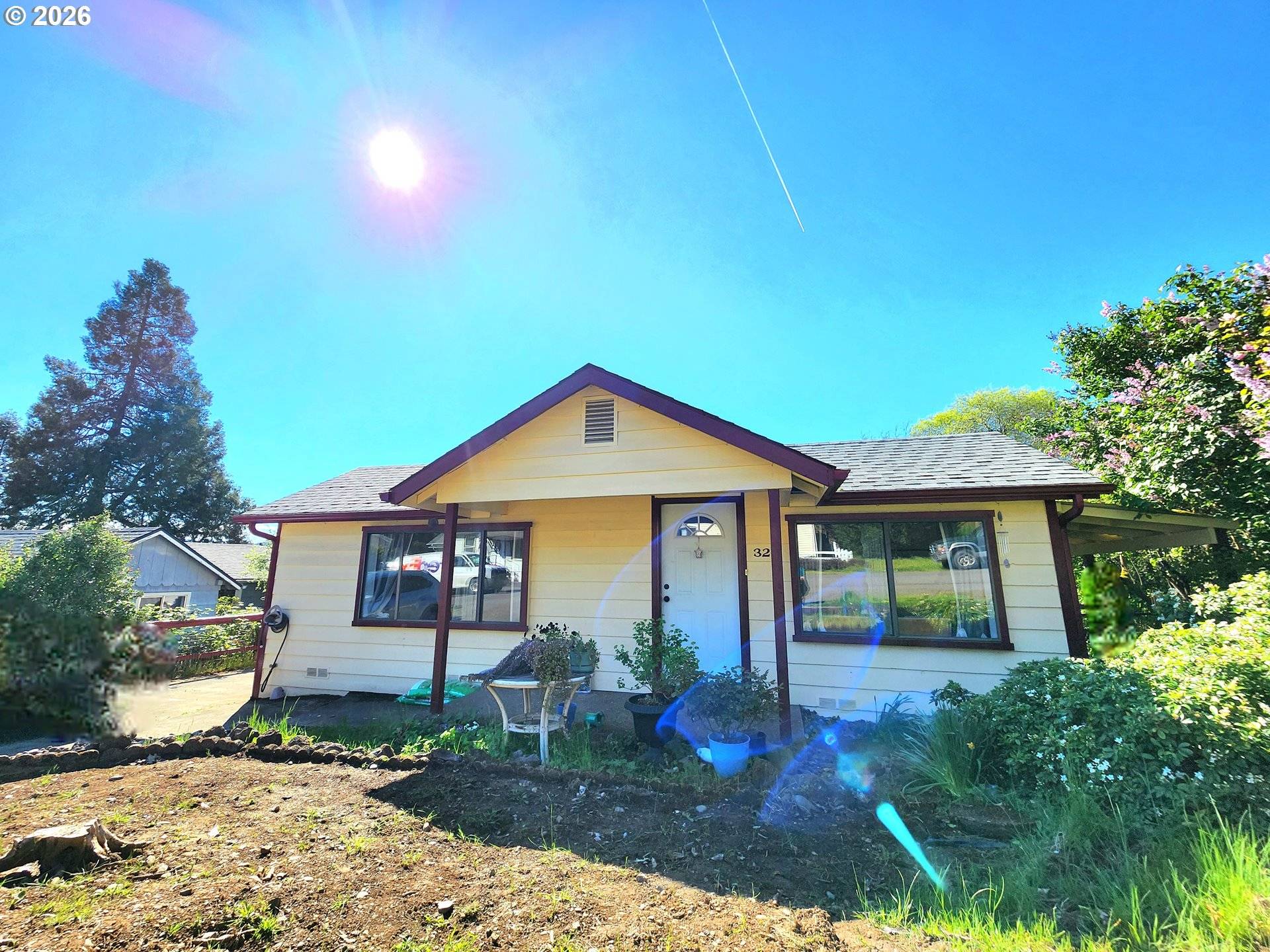 328 E FIFTH AVE, Sutherlin, OR 97479