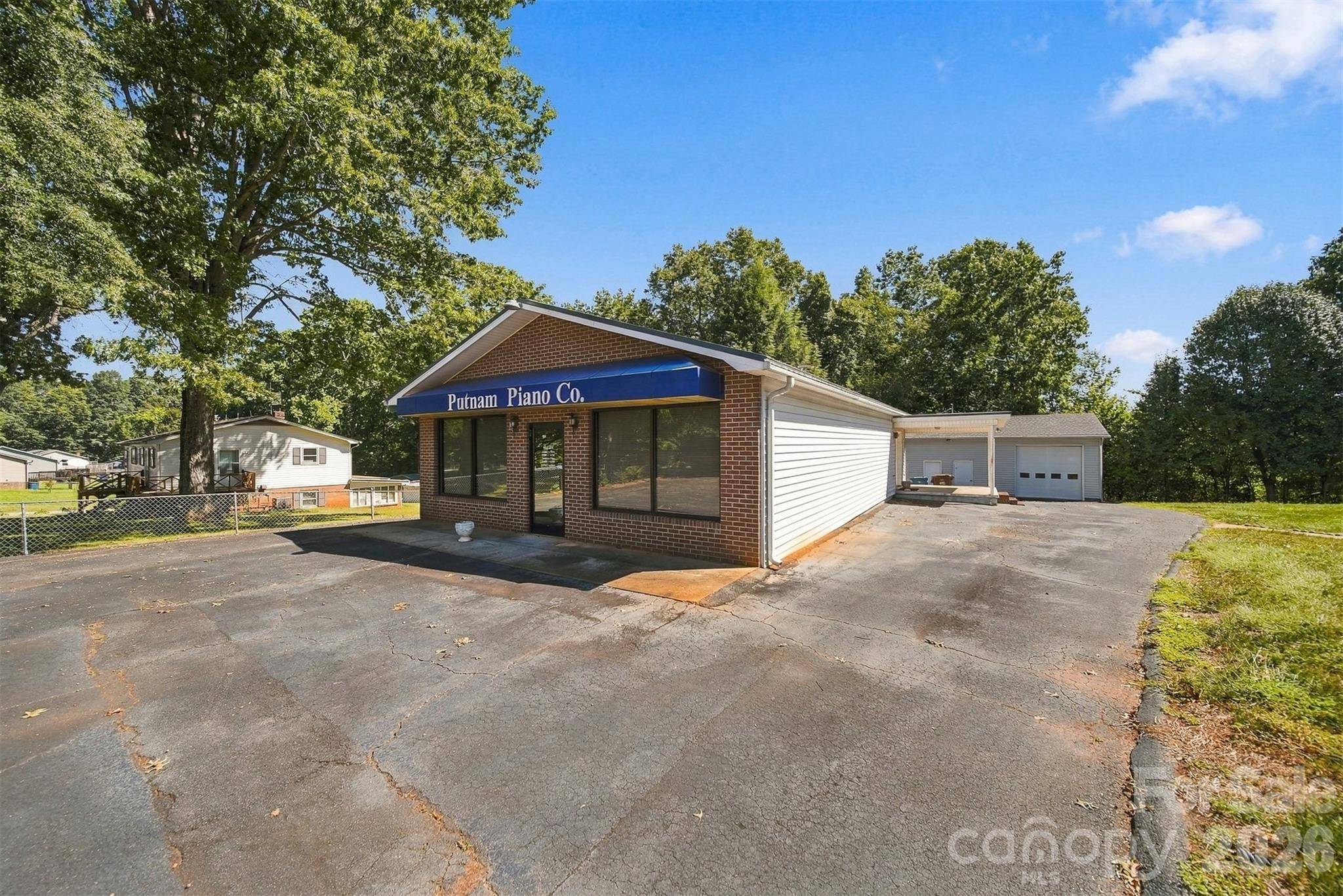 3070 Startown RD, Newton, NC 28658