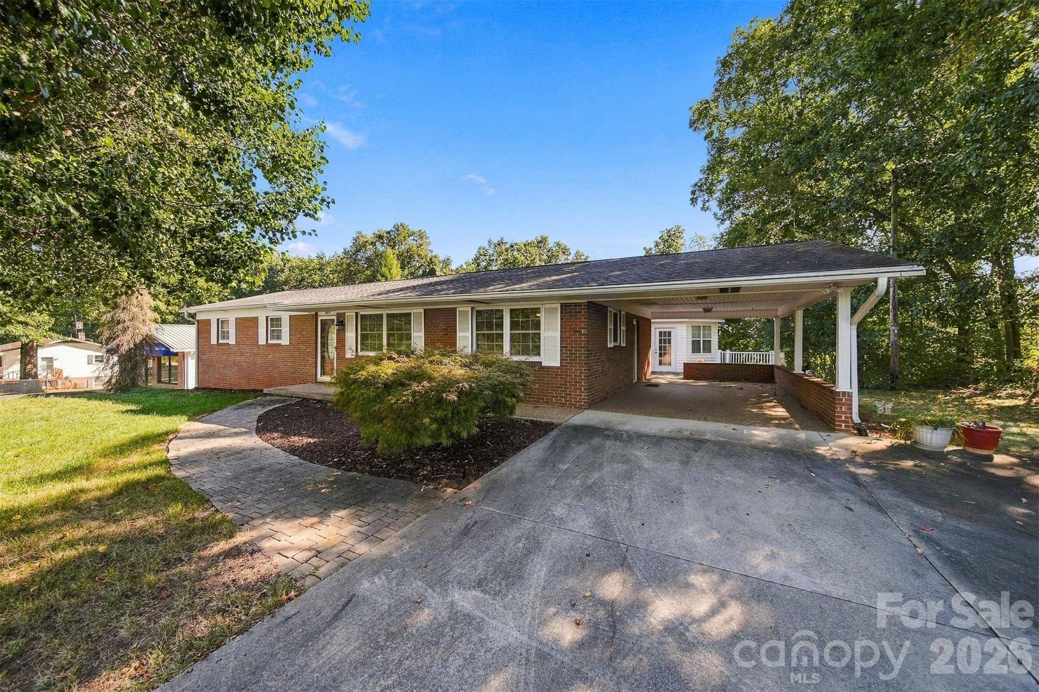 3070 Startown RD, Newton, NC 28658