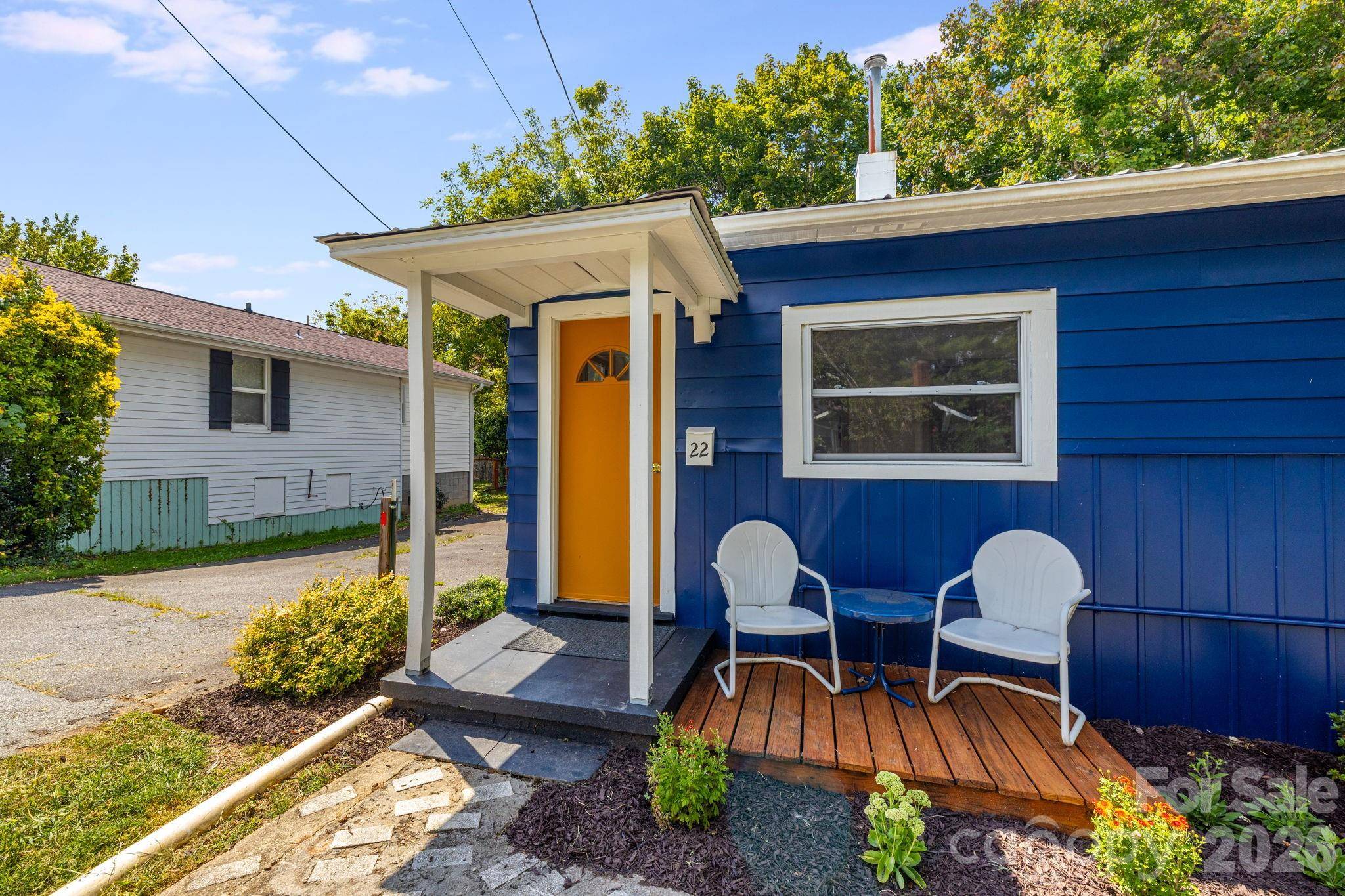 22 Jarrett ST, Asheville, NC 28806