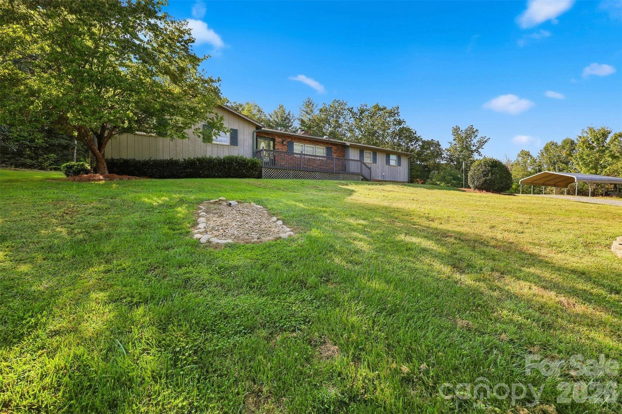 258 Nine Patch LN, Taylorsville, NC 28681