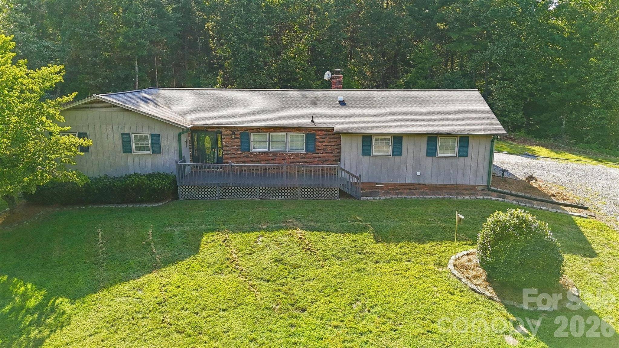 258 Nine Patch LN, Taylorsville, NC 28681