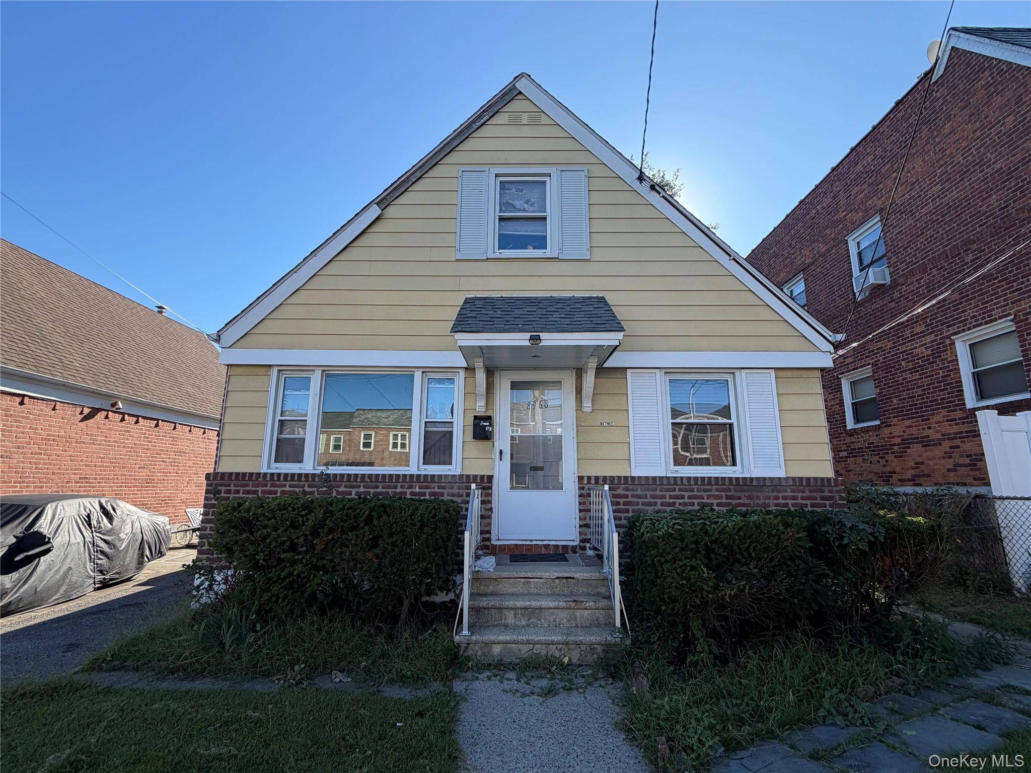 89-68 Springfield BLVD, Queens Village, NY 11427