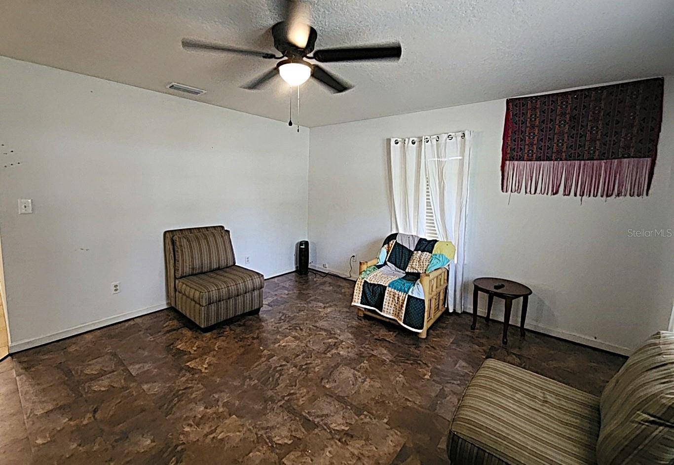 677 WARNER ST, Groveland, FL 34736