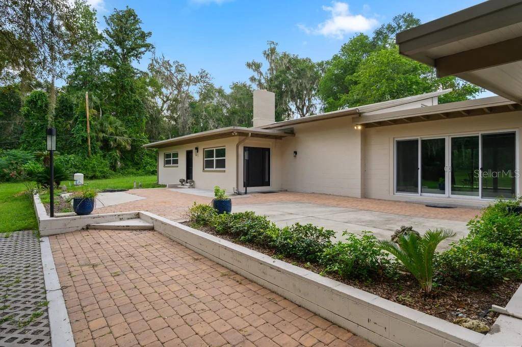 1524 SW 37TH AVE, Gainesville, FL 32608