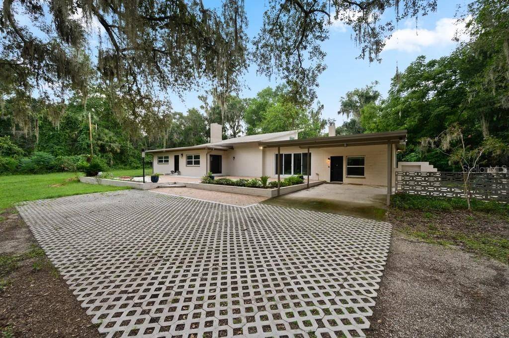 1524 SW 37TH AVE, Gainesville, FL 32608
