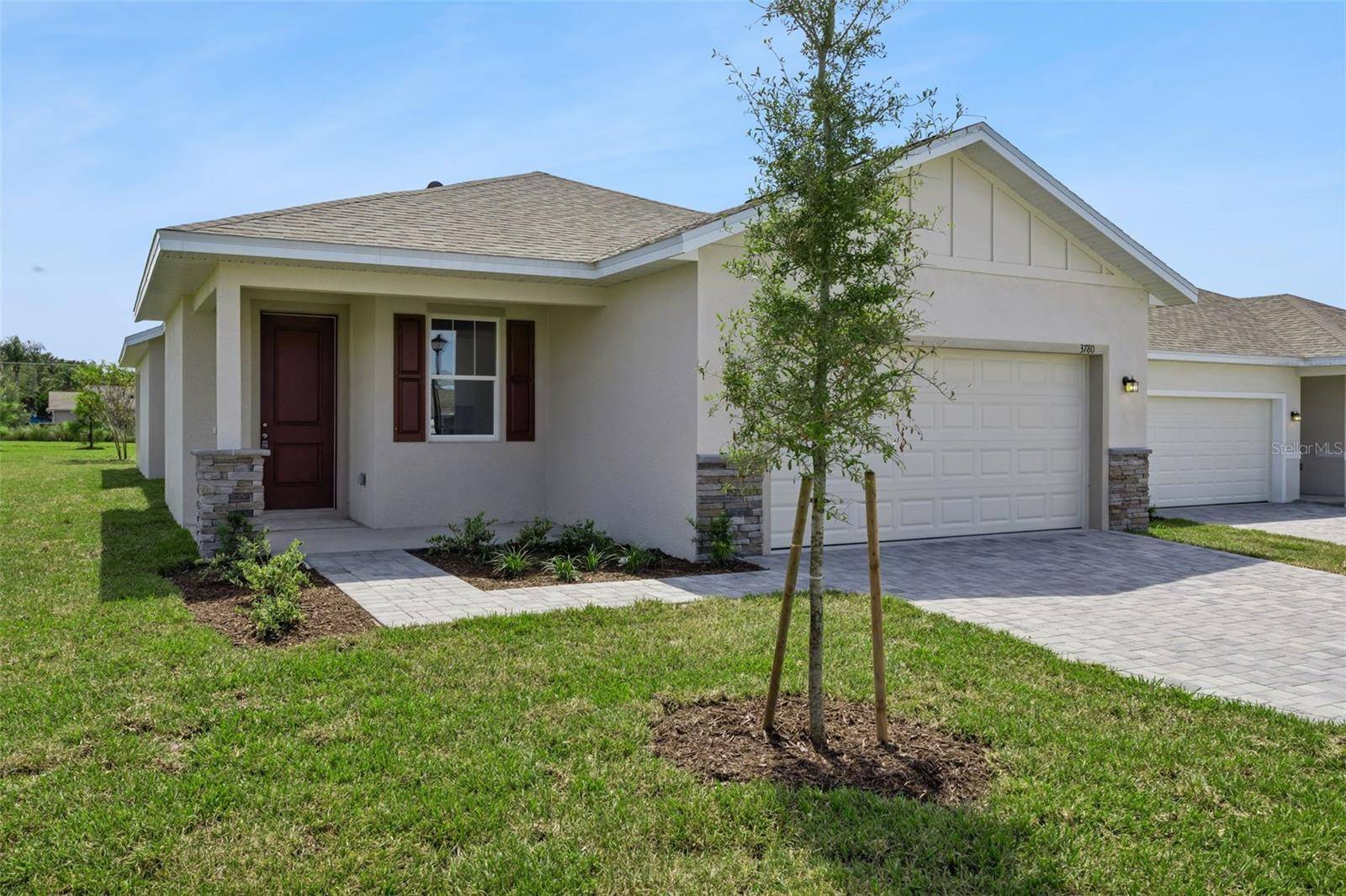 3780 WATERCLIFF CIR, Grand Island, FL 32735