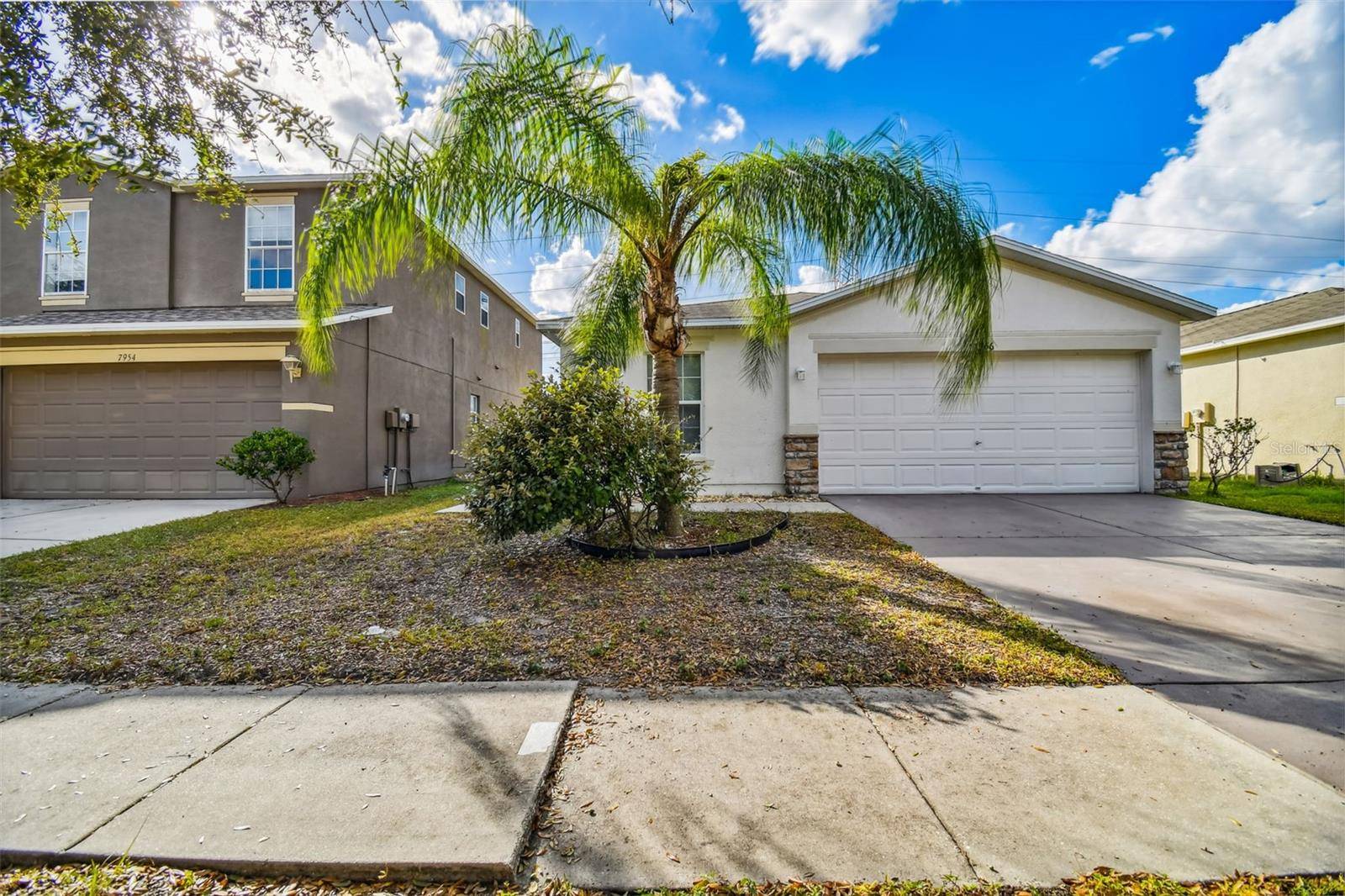 7956 CARRIAGE POINTE DR, Gibsonton, FL 33534