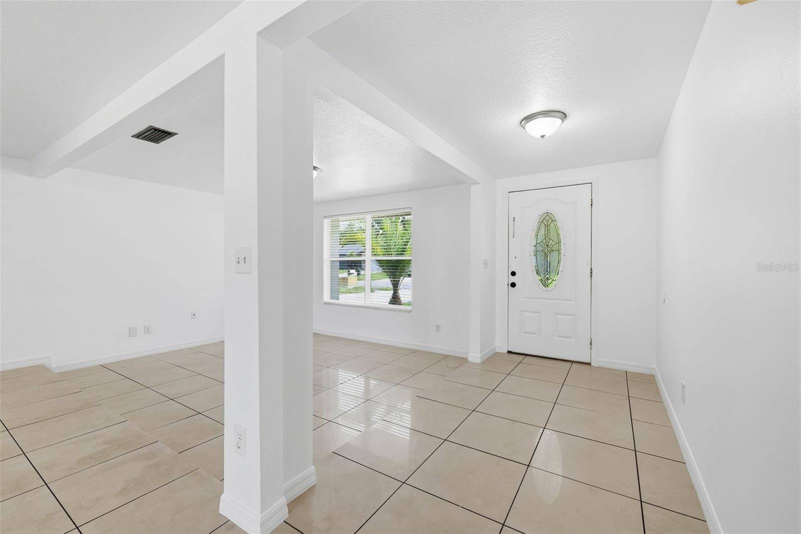 16506 FORESTLAKE DR, Tampa, FL 33624
