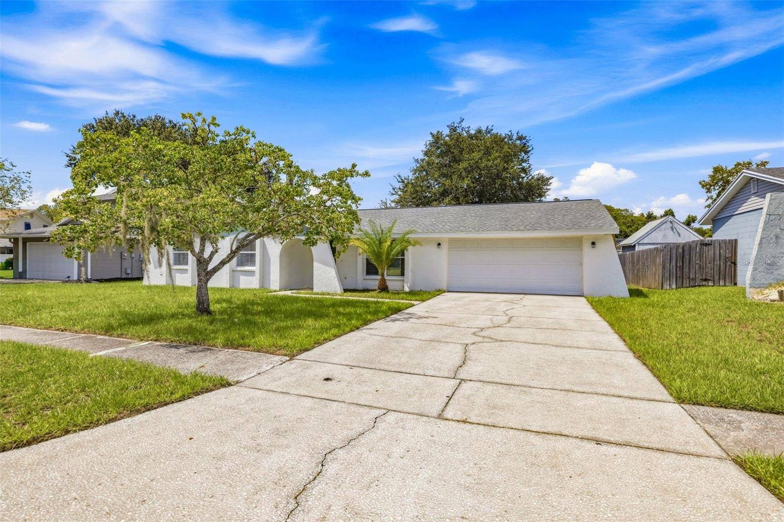 16506 FORESTLAKE DR, Tampa, FL 33624