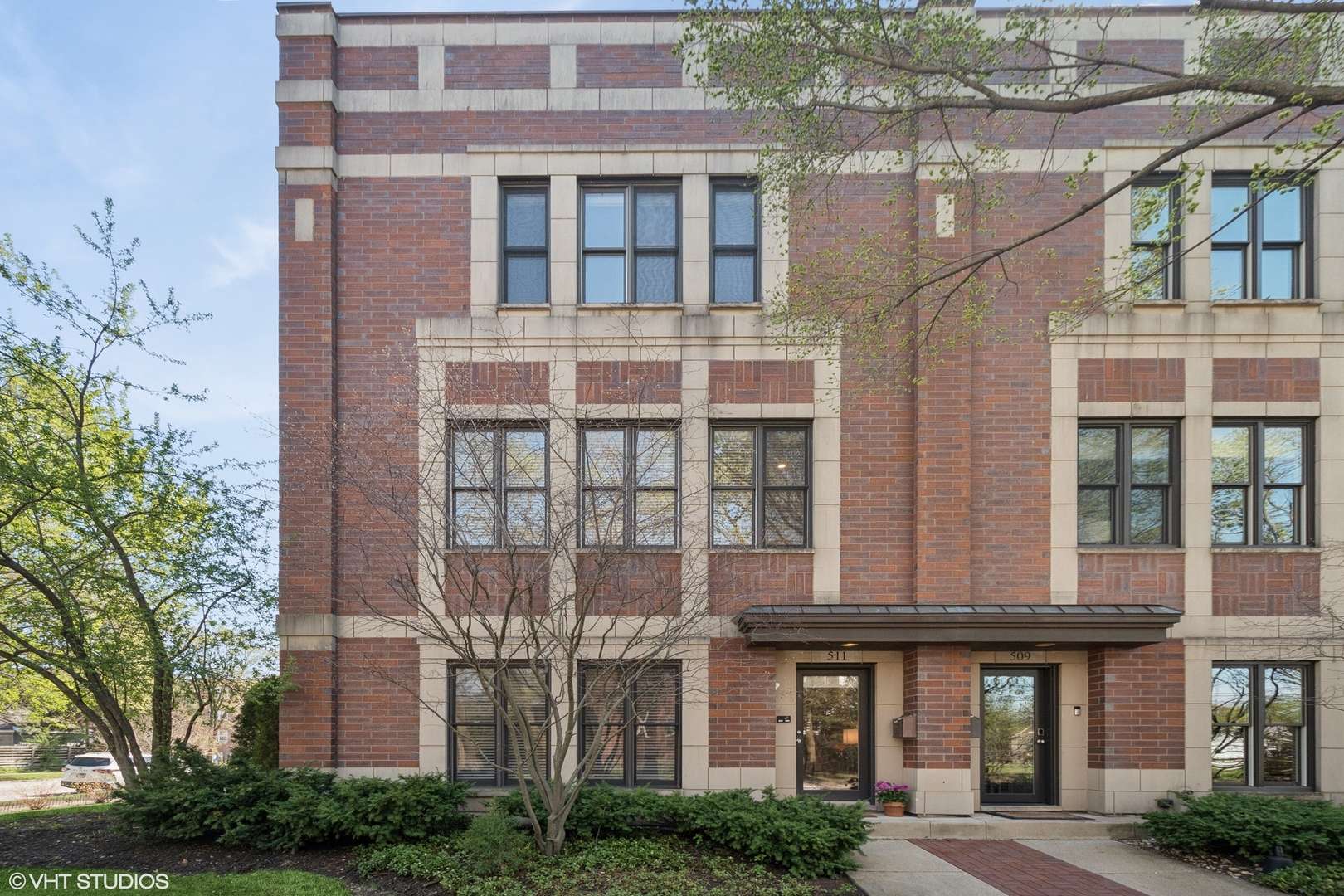 511 Forest AVE, Evanston, IL 60202
