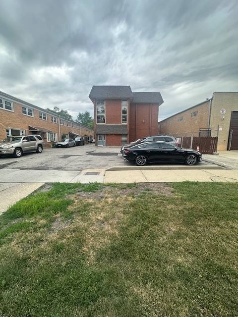 4342 N Kedvale AVE #3C, Chicago, IL 60641
