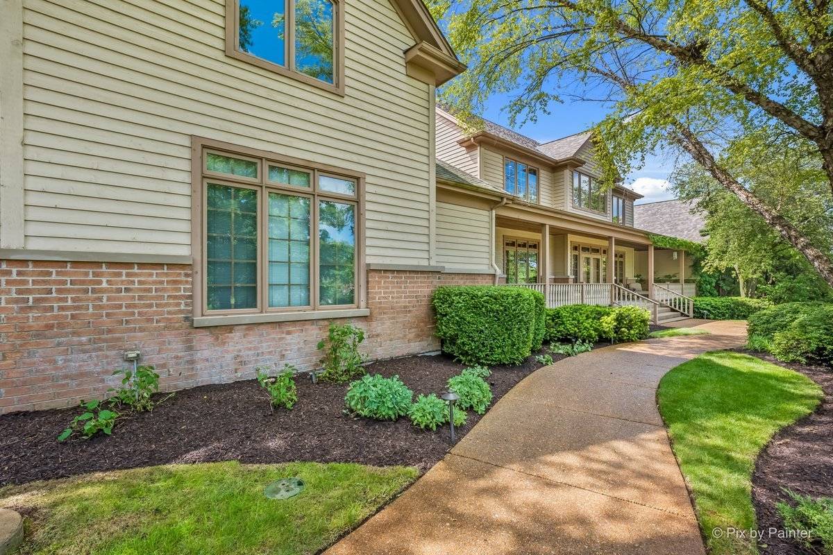 2917 Fox Knoll CT, Johnsburg, IL 60051