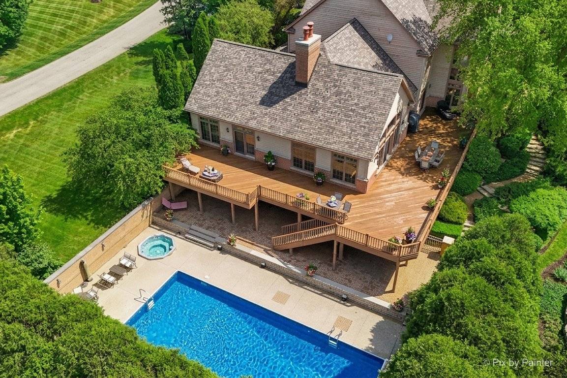 2917 Fox Knoll CT, Johnsburg, IL 60051