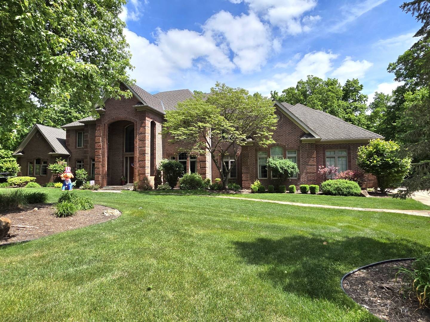 1930 Tessington CT, New Lenox, IL 60451